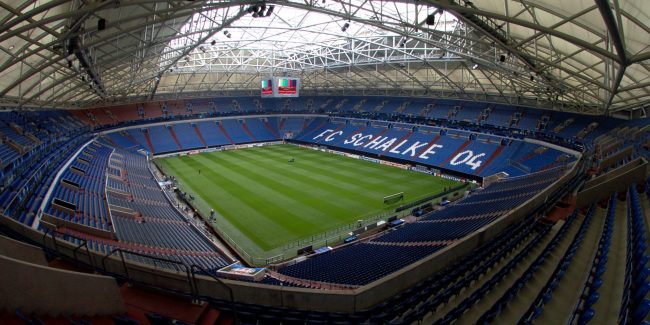 Lo Schalke 04 presenterà il nuovo team di LOL nella Veltins-Arena!