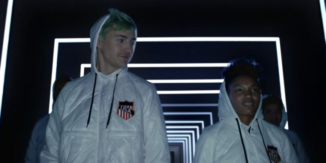 Ninja e Travis Scott sono i due testimonial per la nuova pubblicità Samsung