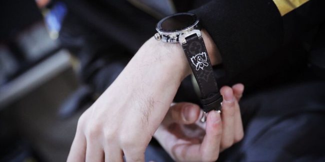 Louis Vuitton premia i Campioni del mondo con degli orologi di lusso!
