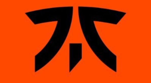 Fnatic presenta il suo nuovo logo!