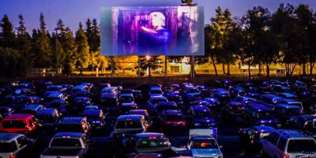 Drive-in: i cinema all’aperto ai tempi del Coronavirus