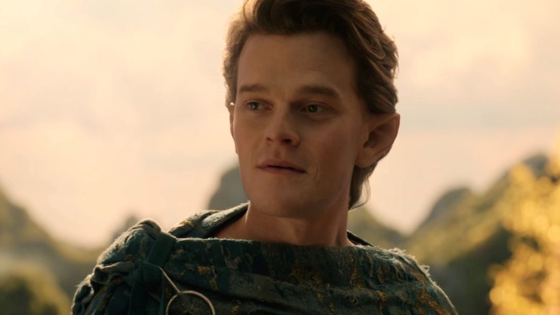 Gli Anelli del Potere: perché Elrond viene chiamato mezz’elfo?