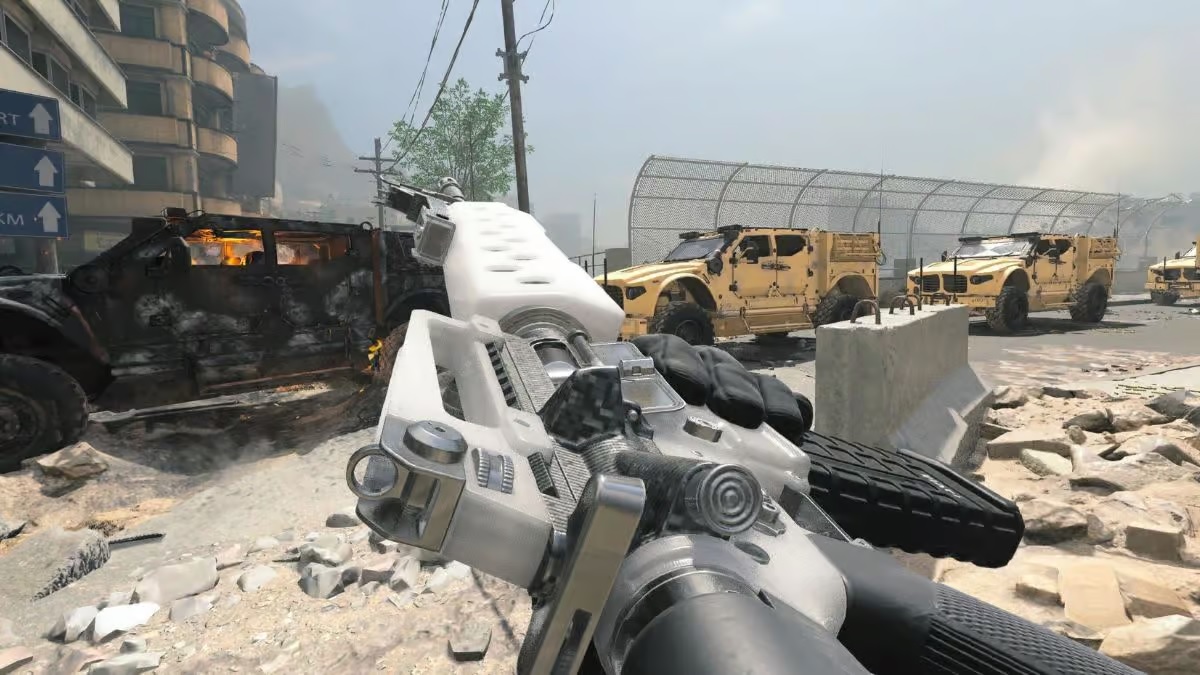 Il nuovo JAK PATRIOT M16 è molto forte su Warzone in close e come Sniper Support